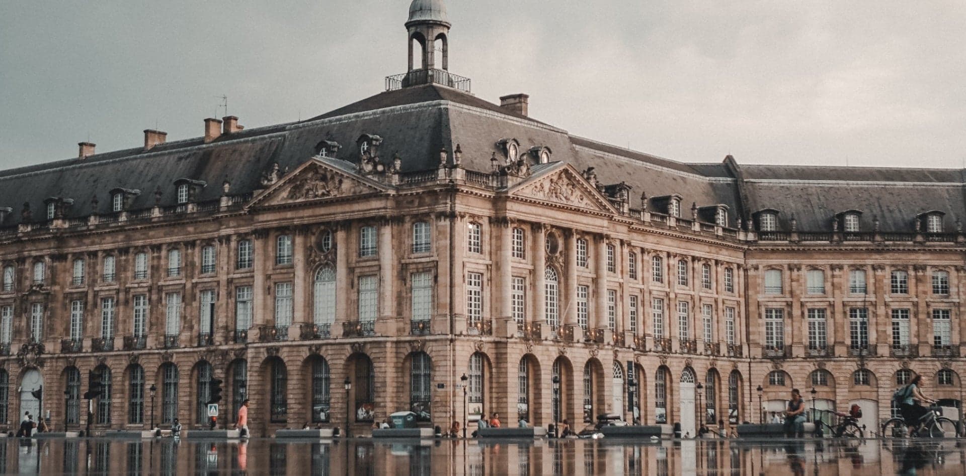 Bordeaux Walking City Tour