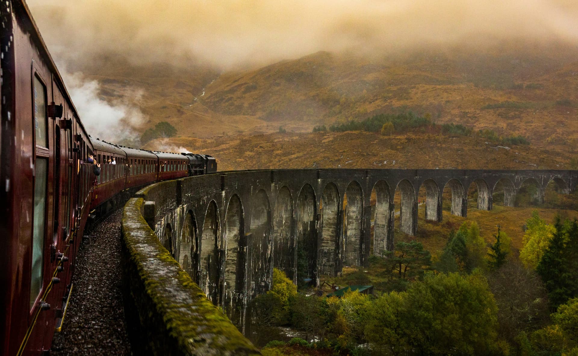 Tour to Western Highlands and Jacobite Steam Train Ride